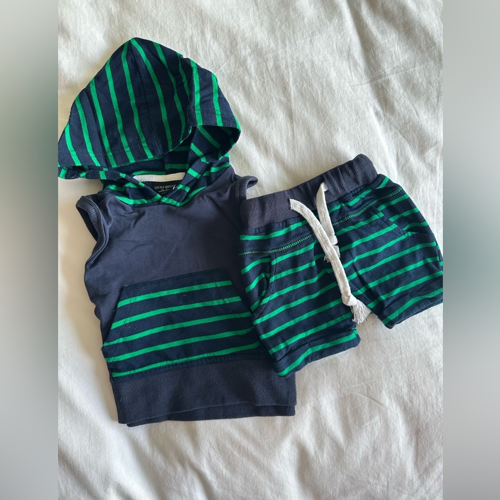 Little Bipsy Short and hoodie set